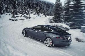 2014 Tesla Model S P85D 