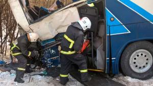 В ДТП под Петербургом пострадали 18 человек 