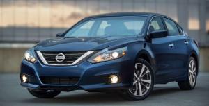 Nissan отзовет 930 000 автомобилей Altima