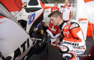 Стоунер дал оценку единой электронике и ПО Dorna Sports