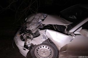 В Алматинской области столкнулись Lexus и Mitsubishi 