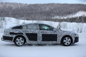 Шпионские снимки Opel Insignia 2017 года 
