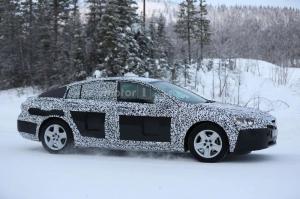 Шпионские снимки Opel Insignia 2017 года 