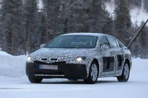 Шпионские снимки Opel Insignia 2017 года 