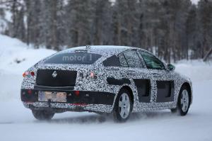 Шпионские снимки Opel Insignia 2017 года 