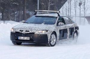 Шпионские снимки Opel Insignia 2017 года 