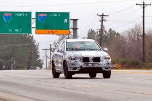 Спортивная версия кроссовера BMW X3 впервые замечена на тестах 