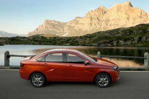 Lada Vesta впервые вошла в топ-10 самых популярных автомобилей