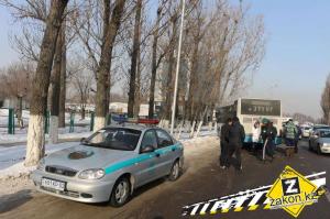 В Алматы автобус врезался в Газель 