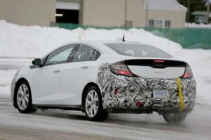 Шпионские снимки Opel Ampera 2017 года 