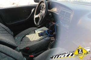 Еще один автомобиль снес фонарный столб в Алматы 