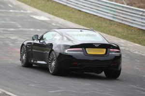 Шпионские снимки Aston Martin DB9 2017 года 