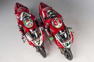 Команда Aruba.it Racing Ducati 