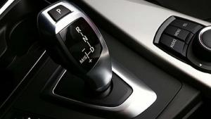 Почти половина новых авто в Казахстане с автоматами