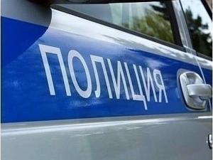 Автомобиль сбил троих пешеходов на юге Москвы