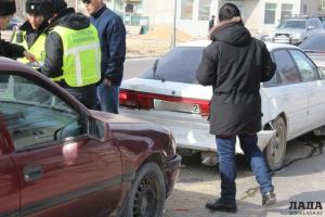 В Актау столкнулись четыре автомобиля 