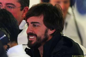 В McLaren готовы к повышенному вниманию к Алонсо