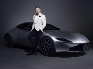 Купе Aston Martin DB10 агента 007 продали за 2 миллиона 434 тысяч 500 фунтов стерлингов