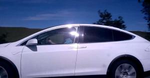 Шпионские снимки Tesla Model X 2016 года 