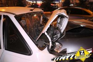 Пьяный водитель BMW X5 "собрал" автомобили на светофоре 