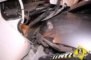 Пьяный водитель BMW X5 "собрал" автомобили на светофоре 