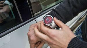 Seat и Samsung научили хэтчбек Leon заводиться со смартфона