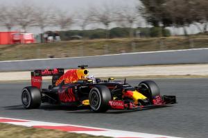 В Red Bull Racing чуть раньше завершили программу