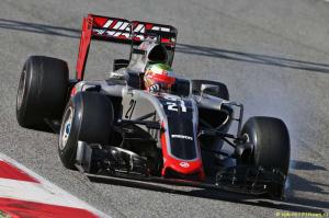 Haas помешали проблемы с электроникой