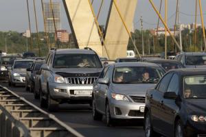 В Госдуму внесли законопроект об отмене транспортного налога