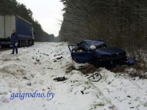 В Вороновском районе Opel смяло грузовиком но никто не пострадал 