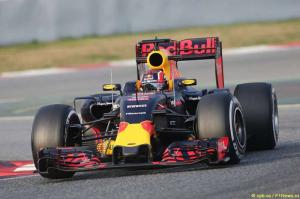В Red Bull опубликовали график работы на тестах