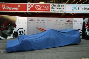 Презентации новых машин: Scuderia Toro Rosso STR11