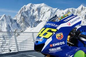 2016 Yamaha YZR-M1 MotoGP в горах Монблан 