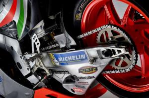 Aprilia представила свою ливрею Aprilia RS-GP 
