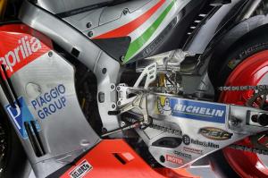 Aprilia представила свою ливрею Aprilia RS-GP 