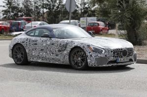 Шпионские снимки Mercedes-AMG GT R 2017 года 