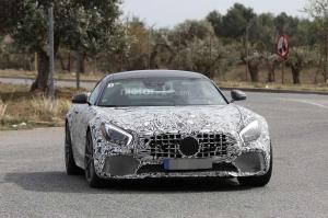 Шпионские снимки Mercedes-AMG GT R 2017 года 