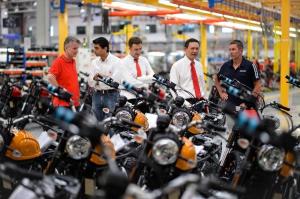 Трой Бэйлисс посетил фабрику Ducati в Таиланде 