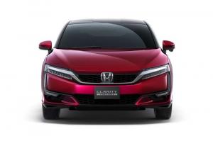 Honda запустила продажи водородного седана Clarity в Японии