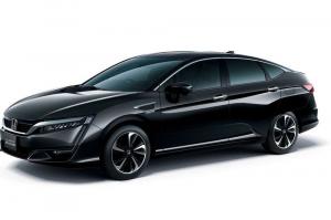 Honda запустила продажи водородного седана Clarity в Японии