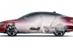 Honda запустила продажи водородного седана Clarity в Японии