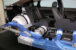 Honda запустила продажи водородного седана Clarity в Японии