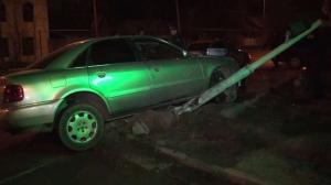 В Шымкенте мужчина попал в ДТП на угнанной Audi