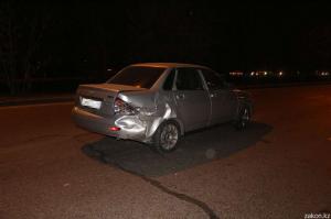 Пьяный водитель Lada ударил авто и попытался скрыться