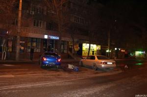 В Алматы собака стала причиной ДТП 