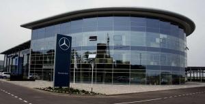 Mercedes-Benz стал лидером премиум-сегмента в феврале в России