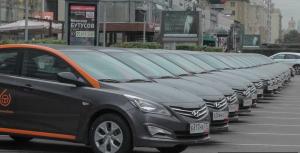 Автомобили каршеринга смогут парковаться на местах для резидентов