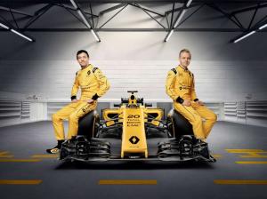 В Renault представили новую раскраску