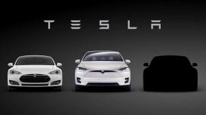 Tesla показала силуэт доступного электрокара