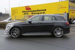Шпионские снимки Mercedes-AMG GLC63 2017 года 